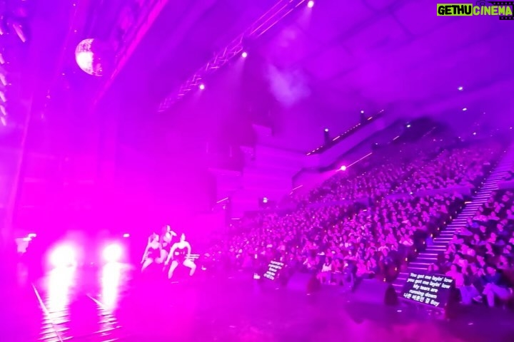Hyolyn Instagram - A fantastic night Taipei✨🪩 #HYOLYNSHOW