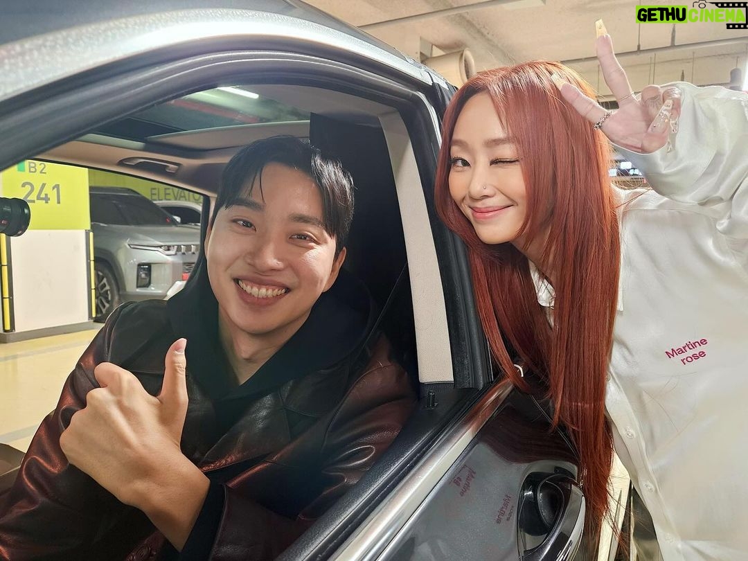 Hyolyn Instagram - 좋은추억 만들어주신 #위라클 @we_park 감사합니다🙏