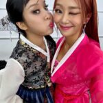 Hyolyn Instagram – 새해 복 많이 받으세효❤️ 

설에도 함께 할 수 있어서 기뻤어효..🫶🏼 
@theseasons2023 @__ralral__