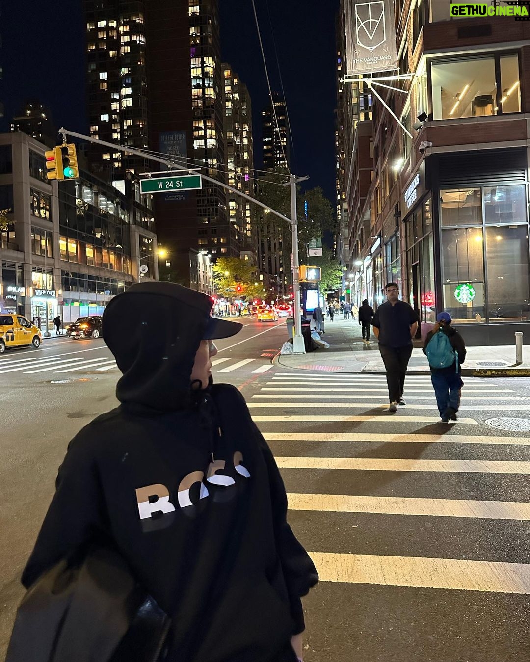 Hyoyeon Instagram - 🤍 . . . Brooklyn, New York