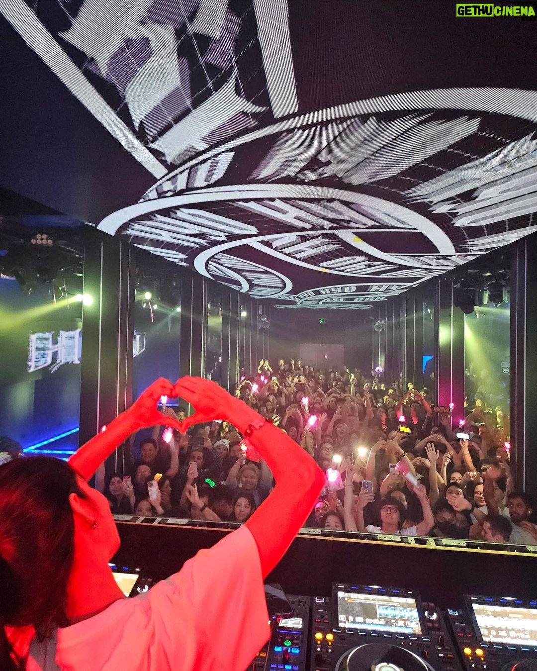 Hyoyeon Instagram - Hey, San Francisco! You unlocked a core memory that will forever have a place in my ❤️ . #djhyotour2023_innorthamerica #djhyotour2023_inSANFRANCISCO Temple SF