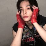 Hyunjin Instagram - 🤟