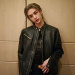 Hyunjin Instagram - #LoveYourW2023 #유방암인식향상캠페인 @wkorea