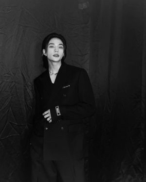 Hyunjin Instagram - 🖤