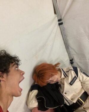 Iñaki Godoy Instagram - I wonder how many pictures of @emilysteaparty sleeping I will have by the end of season 2… @onepiecenetflix