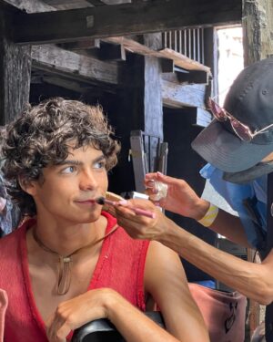 Iñaki Godoy Instagram - This is it, the moment in which I put on Luffy’s straw hat for the first time. I didn’t know what to expect at all, I just knew that I would move forward with courage and passion, like Luffy would. Now, more than a year after that picture was taken, I can confidently say @onepiecenetflix is a huge part of who I am, not just as an actor, but as a person. It gave me new friends that I will hold close to my heart forever, a stronger will to act with bravery in difficult situations, and most importantly, it reminded of my own dreams and why I should never give up on them. Just like a lot of you, Luffy and one piece pushes me to be the best version of myself, and It has changed my life in many ways. I’m so grateful that I get to be your live action Luffy, and It makes me happy that more people around the world can get to know this super awesome captain and his crew. 

Thank you for all the drawings, the messages, the Halloween costumes and the videos; they make me so happy!!! It was always my dream to play a character like this, and now, it has come true. There are still many dreams left to accomplish, but It makes me so happy being able to look at this picture, and tell to myself; You did it, you made this dream come true. Thank you so, so much, let’s follow our dreams together!!! Muchas gracias !!!