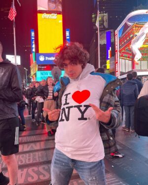 Iñaki Godoy Instagram - Being a tourist is my passion ❤️❤️❤️
