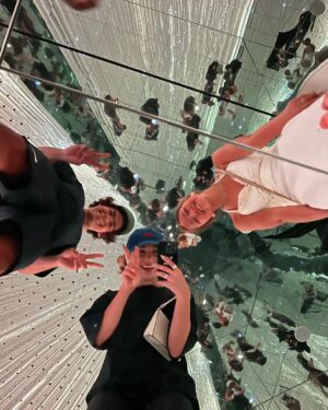 Iñaki Godoy Instagram - Remembering the time me and @emilysteaparty experienced art overdose, so artistic. #artbros 
#bondedbyart #whatisart??? #areweart??? #artissocool 🎨😤