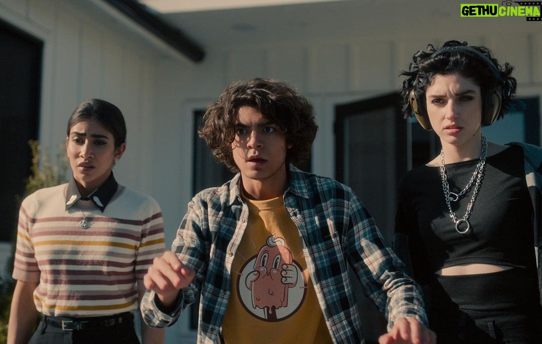 Iñaki Godoy Instagram - THREE MORE DAYS!!! THE IMPERFECTS September 8 👀 NETFLIX