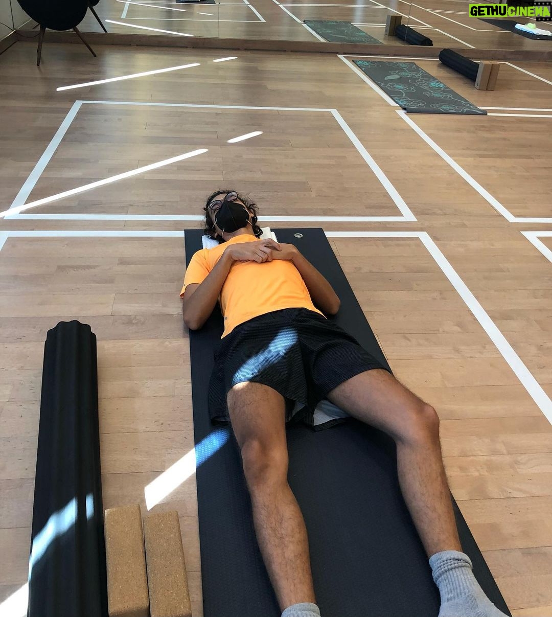 Iñaki Godoy Instagram - Watch out people, Iñaki is getting FIT 😳🥵