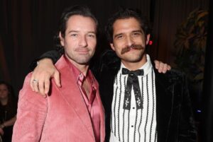 Ian Bohen Instagram - My @teenwolf family. My loves. I hope you enjoy the film. Xx