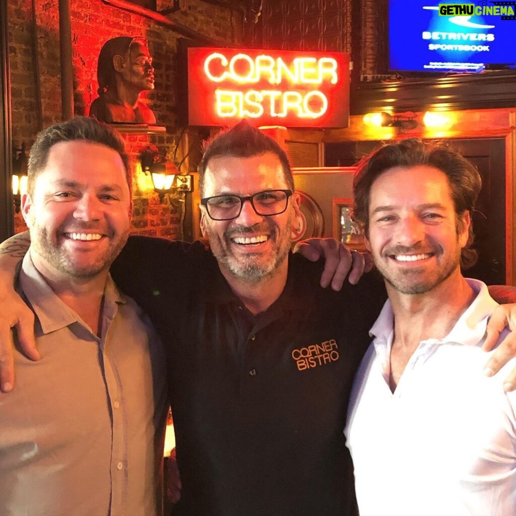 Ian Bohen Instagram - Back with my boys @thehodgie & @georgienyc__ where we belong in #NYC at the @cornerbistrony * !!!GET THE BURGER!!!