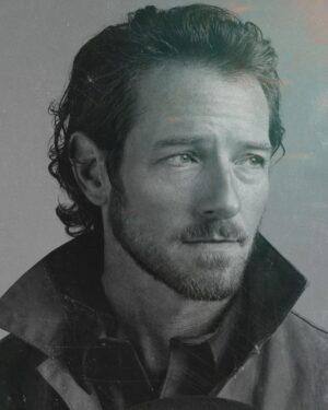 Ian Bohen Instagram - @yellowstone season finalé is TONIGHT on @paramountnetwork
*
📸 @emersonmiller