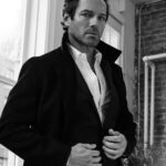 Ian Bohen Instagram - Me holding up clothes. * Thank you @manintownofficial * @federicopoletti Interview by @fabrizioimas Ph. @jenna_berman Grooming @minjee.mowat Ph. Ass. @tahliaatter Best team ever @platformprteam @angiegogo