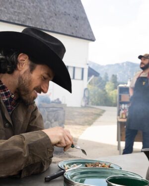 Ian Bohen Instagram - One of these has a train ticket. Tonight on @yellowstone. Don’t miss an all new episode 8/7c on @paramountnetwork.
