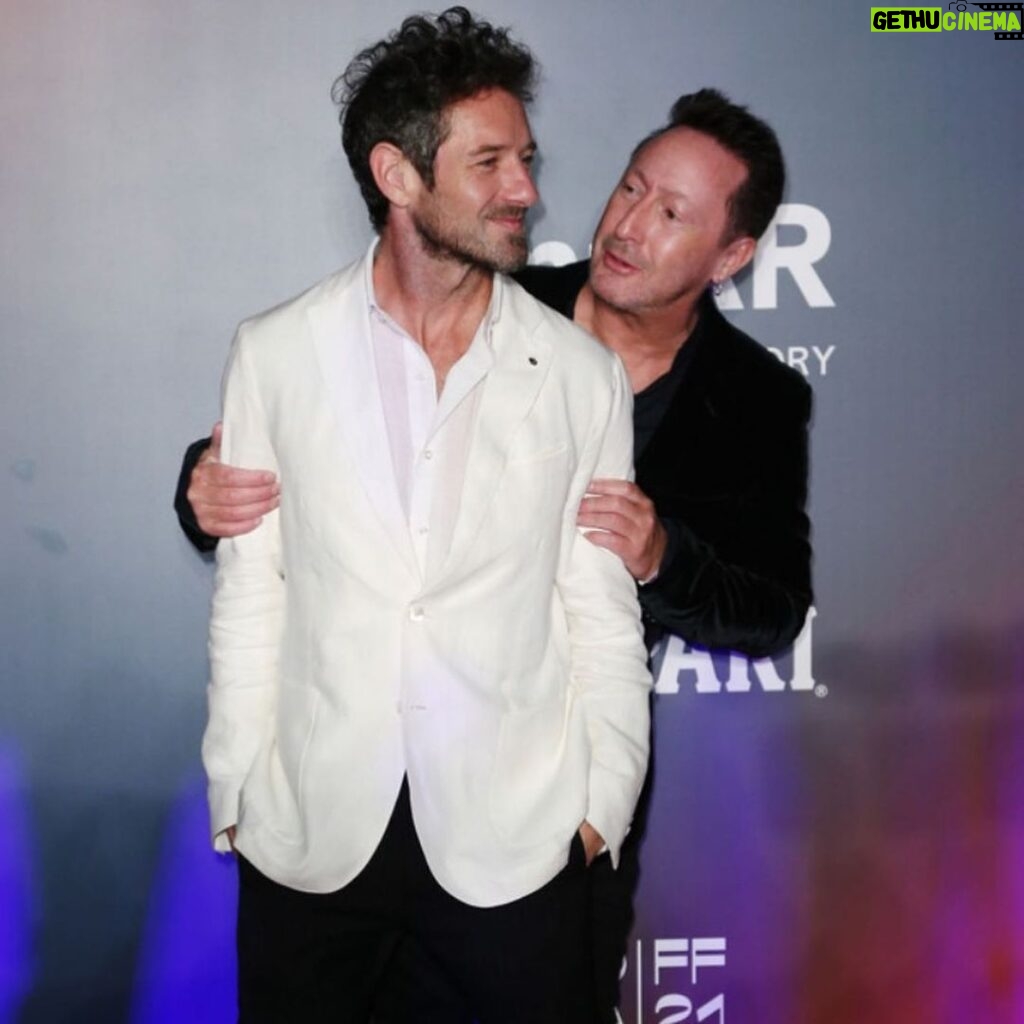 Ian Bohen Instagram - Absolutely delighted to celebrate closing the gap to the END of HIV/AIDS. * @amfar Venice was another large leap towards the goal. I know there’s so many causes especially right now but I am here to encourage you to redouble your efforts to help end this epidemic once and for all. * My thanks to everyone who made it possible for me to attend.