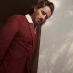 Ian Bohen Instagram - First look at @ianbohen for the new issue of BELLO 🐺 Full story, interview + print coming out this week! Photography @franzmars Styling @styledbyambika Grooming @baddiebearr Editing @luka_ukropina Video @perspectiveout Production @maisonpriveepr_la x @bellomediagroup Interview @edsolo87 @platformprteam Suit @oceanrebel #YellowStone #TeenWolfTheMovie #TeenWolf #IanBohen
