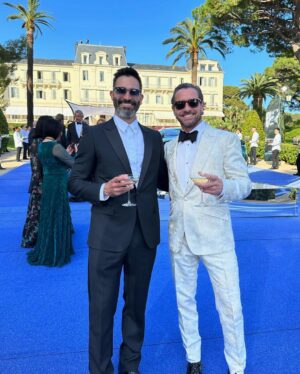 Ian Bohen Instagram - Thank you @amfar for yet another tremendous evening. We raised millions for desperately needed research and gained new allies in the fight against HIV/AIDS. Also I got a spaceship helmet.*
And a special thank you to @dolcegabbana for the incredible tux. And @juliebennadji for the haircut 😍