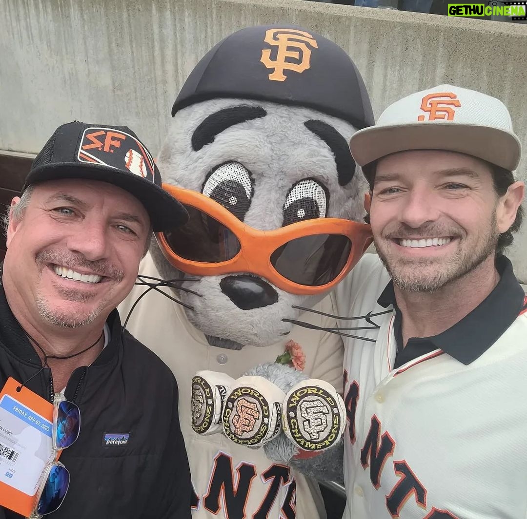 Ian Bohen Instagram - My first opening day at the home stadium @oraclepark rooting on the boys from the bay. @sfgiants for life #HumBaby Thanks to everyone for the wonderful day.