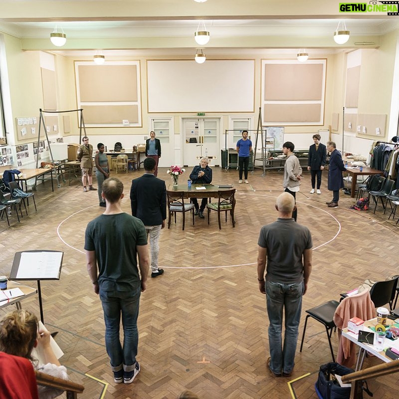 Ian McKellen Instagram - Rehearsing KING LEAR in Chichester. Photo by Manuel Harlan