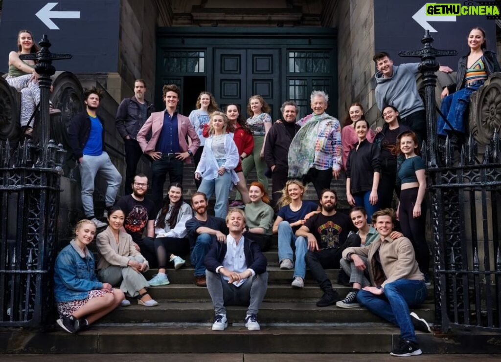 Ian McKellen Instagram - The cast of HAMLET by Peter Schaufuss on a sold out run at the Edinburgh Fringe, minutes after a show. Photo by @FredericAranda