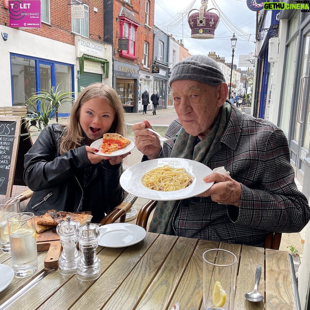 Ian McKellen Instagram - Walking around, you need a bit of an energy boost. Touring Windsor with @outwith_millieanna
