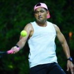 Ibnu Jamil Instagram - persiapan menuju lawan Spurs yang kita udah tau hasil akhirnya akan seperti apa..Yu eMyUuuuuu ..apapun kamu aku tetap padamu MU vs Spurs Seri aja udah bagus 📸 @fame_lens #jamilosjourney #tennis