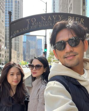 Ibnu Jamil Instagram - happy birthday @jasmineabeng ❤️🤍 

semoga selalu diberikan kelancaran kesehatan kesuksesan keberkahan kebahagian & apapun yang dicita2 kan bisa tercapai 

#jamilosjourney #rindufamily