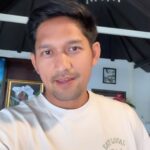 Ibnu Jamil Instagram - buruan serbuuuu jon!!! Film INDONESIA DARI TIMUR udah tayang dibioskop #jamilosjourney #actor #filmindonesia #indonesiadaritimur
