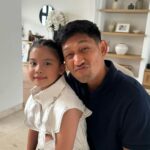 Ibnu Jamil Instagram - Yaya dan ritual pagi nya have a good day Abigail Cattleya ❤️‍🔥🏀🫡 #jamilosjourney #yayastory