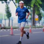 Ibnu Jamil Instagram - sebelom kerja hari ini masih dapat latihan speed 5K keep it up jon 🔥 #jamilosjourney road 2 London Marathon 2024 #runner #pumafriendsid #suuntoindonesia