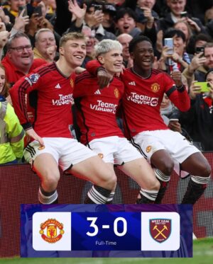 Ibnu Jamil Instagram - KEKALAHAN pliss senggol kita dong…kami bosen Menang terus 🙏

21-19-18 investasi jangka panjang 🔥

#jamilosjourney #manchesterunited #ggmu #mufc