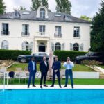 Ibrahim Tsetchoev Instagram - Normalement y’a @djam_ibratv aussi sur la photo mais il était entrain de nager 😂, Au fur et à mesure, vous êtes entourés seulement des personnes qui vous ressembles. Alors posez vous les bonnes questions si vous stagnez dans votre vie, faites le trie ;) France
