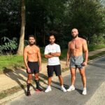 Ibrahim Tsetchoev Instagram – Premier, que devine, le poids exact a 100g près, de nous 3? faut que je leur demande leurs poids par contre 😬 Bois de Boulogne