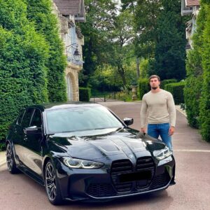Ibrahim Tsetchoev Instagram - Que es ce que vous en dites de ma M3? je peux la customiser a mort , couvering, stage2...
mais la vérité suis pas sure de la garder, je pas réussi a la aimé 😢 je pas accroché