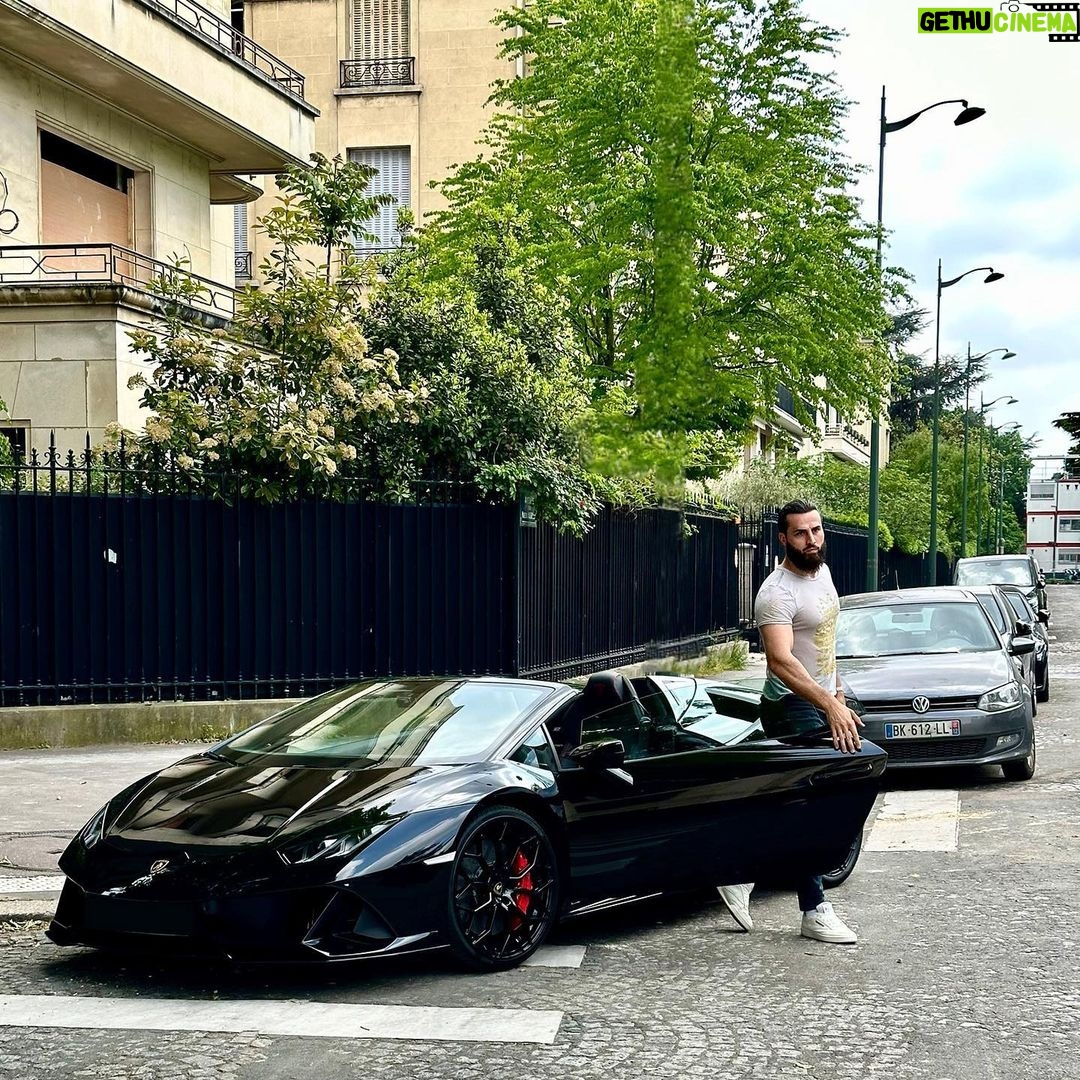 Ibrahim Tsetchoev Instagram - Qui est chaud faire un tour avec moi dans #lamborghini ? a paris ou dans le sud 😎 Paris, France