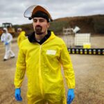 Ibrahim Tsetchoev Instagram - Bientôt une une video de taille avec mon équipe de chimistes 👨‍🔬, a votre avis on va faire quoi comme video ? ;) 91 Essone