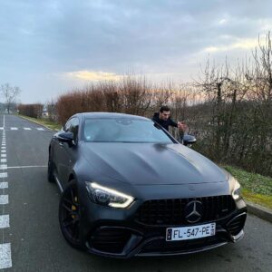Ibrahim Tsetchoev Instagram - Voila les potes nouveau look que on a choisis ensemble pour ma notre voiture, bientôt une vidéo ou je vous la montre en détails sur IbraPlus.
 Par cette occasion je fais un concours pour que 2 d’entre vous puisse monter avec moi et faire un tour(foto, video...)pour participer c’est simple être abonné
moi @ts_ibra et @findrive car si j’ai cette voiture c’est grace a eux, car ils mon la financer 🔥 et mention une personne avec qui ta envie venir si tu gagne 💪.
Aussi un grand merci a @mmlc_06 de m’avoir rendu m’as voiture aussi magnifique , vous pouvez confié votre voiture sans hésiter 👌
#amg #mercedes #amggt #amg63