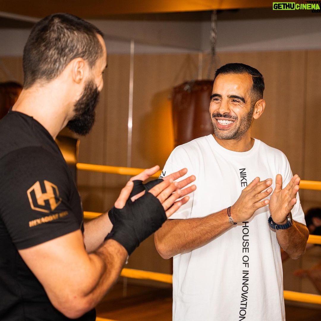 Ibrahim Tsetchoev Instagram - Ce qui compte, c’est le travail qui ont fait en amont, la discipline à laquelle on a tenu la rigueur, la sacrifice qui on est prêt à faire. Le jour J, c’est seulement fruits de tout ce travail, le plus important se fait longtemps avant Villa M - Paris