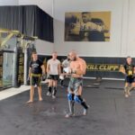 Ibrahim Tsetchoev Instagram - Je suis très heureux d’être allé dans ce club @killcliff_fc , j’étais bien accueilli par @henrihooft et les autres athlètes, j’ai rencontré des gens super sympa avec certains je suis devenue ami. Ce stage m’a apporté énormément , je sue voir mon niveau, en me frottant à des athlètes, très haut niveau, qui font partie des plus grandes organisations mondiales Miami, Florida