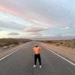 Ibrahim Tsetchoev Instagram - Il y avait un vent doux et chaleureux, c’est pour ça, j’ai fermé les yeux pour en profiter ce court instants de bonheur 😆 California, United States.