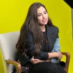 Ibtissam Laaroussi Instagram – Ach ban likom nraja3 ce look de cheveux !? 
اش بان ليكم نرجع هاد لووك ديال شعر