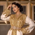 Ibtissam Laaroussi Instagram - الزي المغربي لا يعلى عليه ختارو معايا احسن صورة 1/2/3/4/5/6 سعيدة بتعاملي مع الراقية الجميلة @ziana_faty_diamond المشرفة على المكياج واللباس 📸 @hichamphotographee