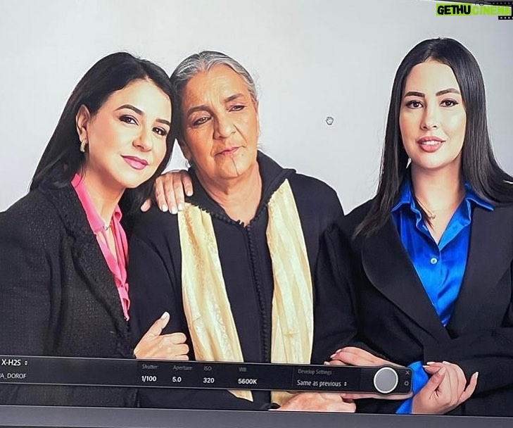 Ibtissam Laaroussi Instagram - مسلسل كاينة ظروف قريبا على قناة الاولى خلال شهر رمضان @nokrykhalid_officiel @drissroukhe @samia_akariou @hanane.rida @raouyaalmaktoumofficialle