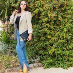 Ibtissam Laaroussi Instagram - كن انت بعفويتك فالتصنع يفقدك عدة اشياء اولها نفسك ❤️😽💐