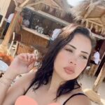 Ibtissam Laaroussi Instagram - Summer vibes ❤️ soleil 🌞 حبيت شميشة أنا Family @jad_mjahed @youzar_baby Marina Smir Hôtel & Spa