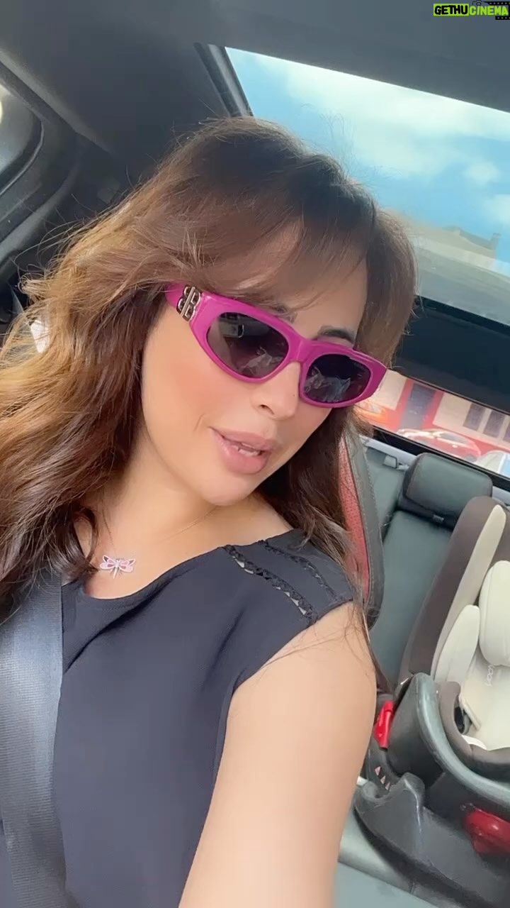 Ibtissam Laaroussi Instagram - Good vibes only 💕💕💕💕💕