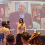 Ibtissam Laaroussi Instagram - شكرا مجلة سلطانة @soltanaofficial_ جد سعيدة بهذا التتويج الذي اهديه لفريق عمل زنقة السعادة.❤️❤️🙏🙏 @disconnected_prod @safaebaraka @hanane.rida