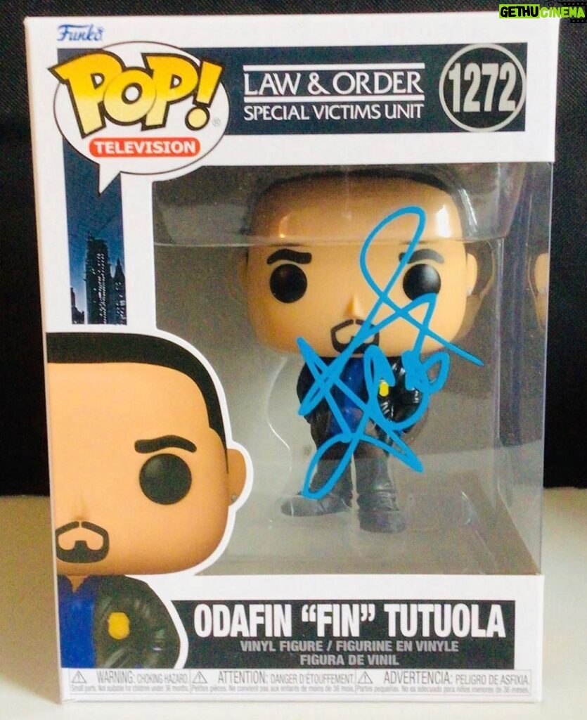 Ice-T Instagram - For some reason collectors are crazy about these things…. I’ve signed quite a few of em.. #SVU