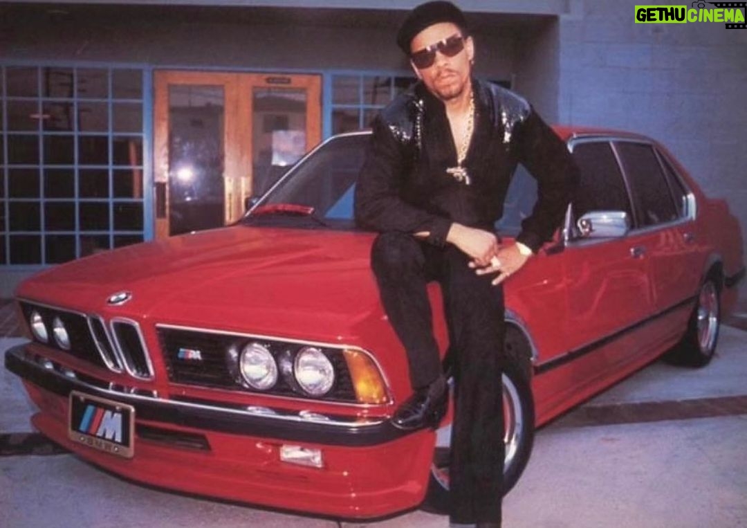 Ice-T Instagram - Every once in a while a Classic pic of a Real LA Player pops up on my timelineā¦. š„